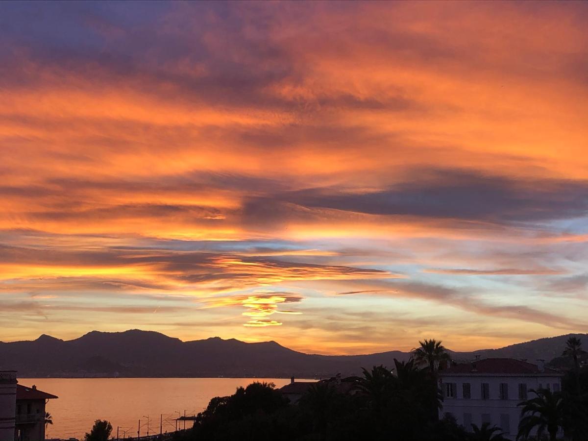 Esterel Terrasses, Roof Top, Plage, Parking Payant Канни Екстер'єр фото